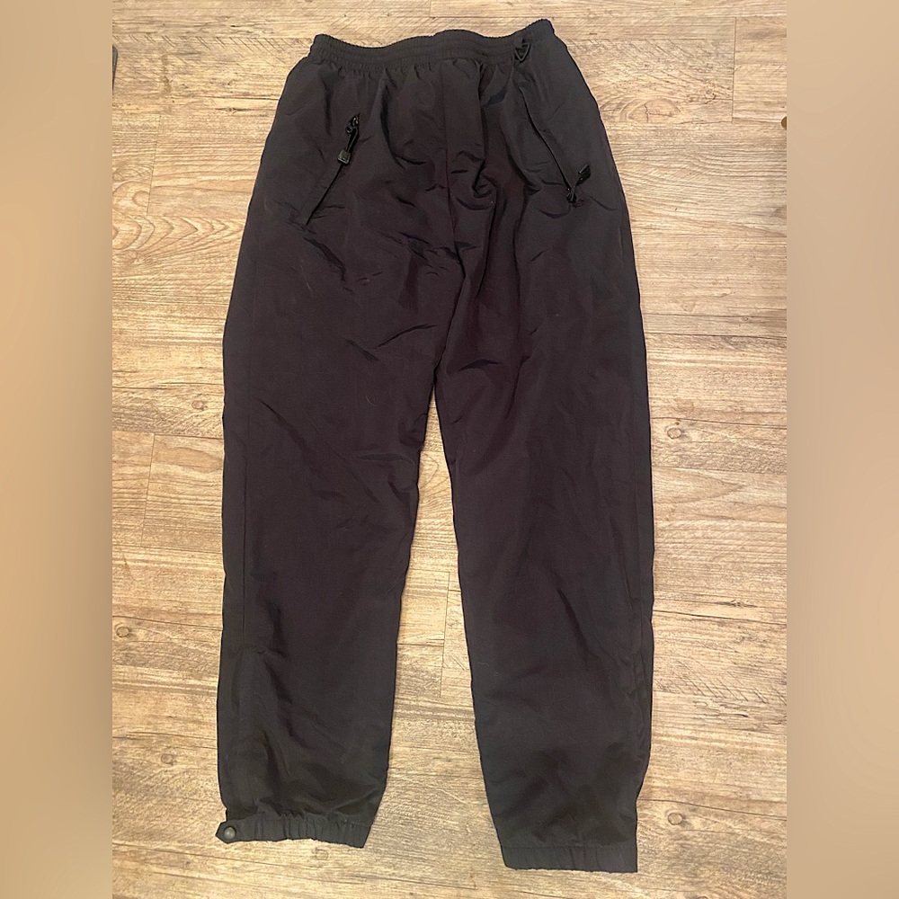 Vintage black ski/snowboard pants- women (L)